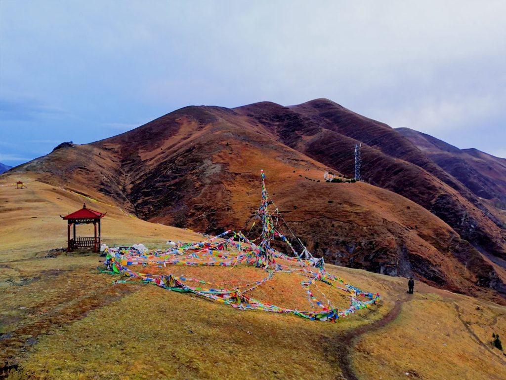 04 贡嘎雪山观景台